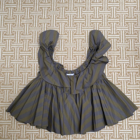 Tome Sleeveless Ruffle Top - Picture 2 of 4